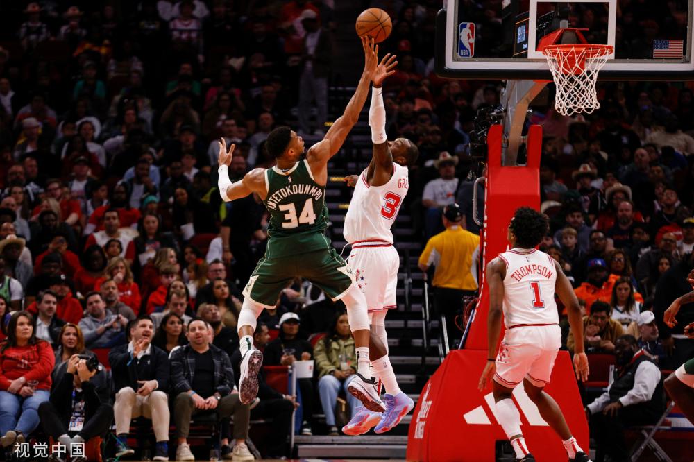 线的年轻中 线的年轻中